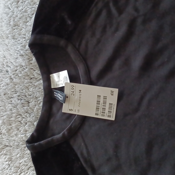 Dress - Picture 4 of 5